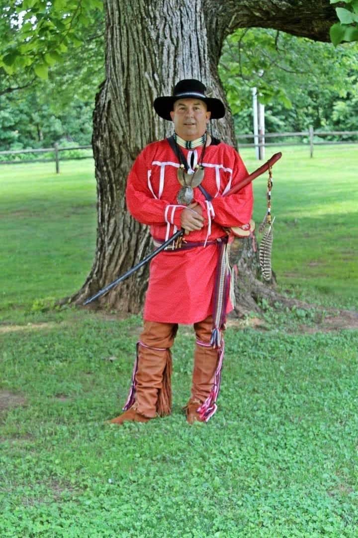 david owens in traditional cherokee garb
